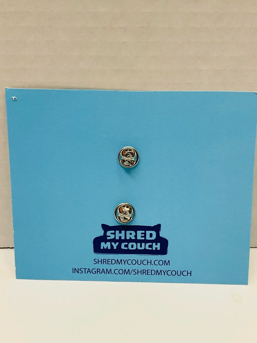 🌼4/$10🌼 NEW SHRED MY COUCH Black Cat with Guitar Pin - Cute Cat Pin
